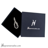 Srebrny wisior z bursztynem bałtyckim